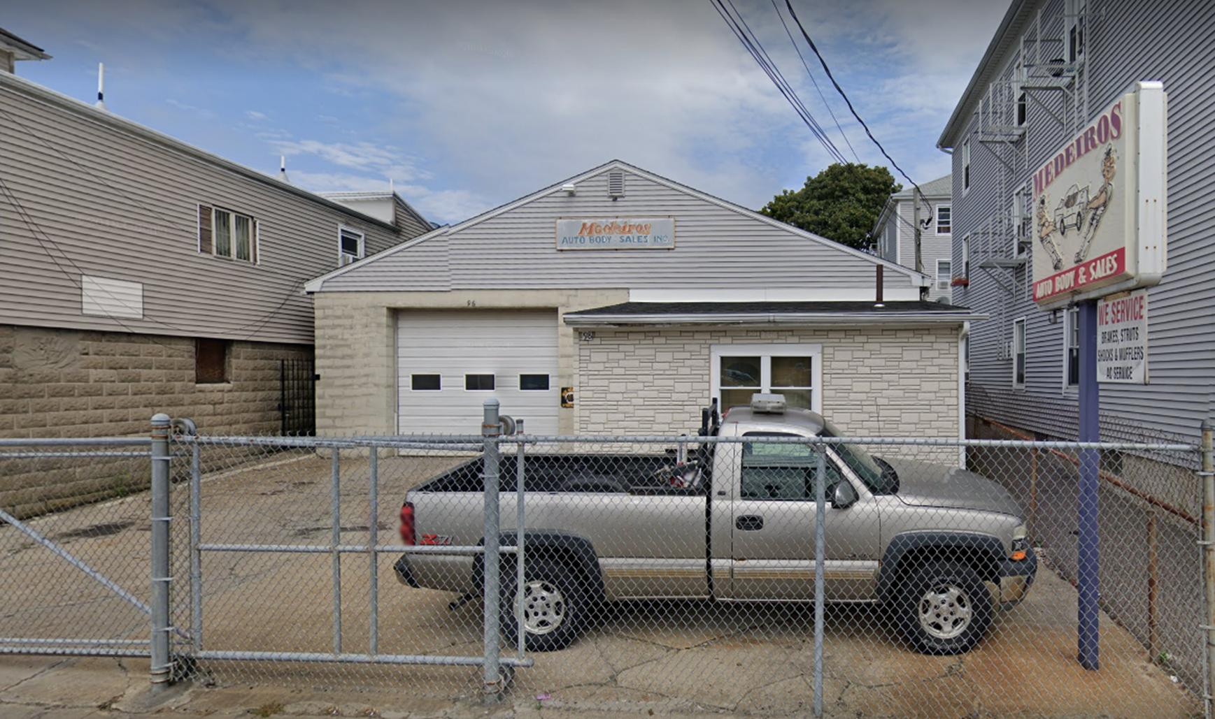 An energy efficient auto body shop in Massachusetts