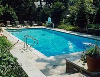 Example of an energy efficient pool system