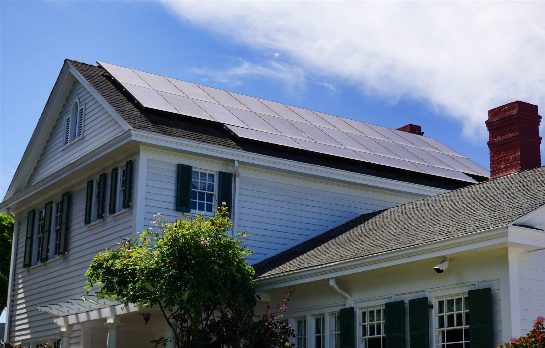 Energy Efficient Massachusetts Home Using Solar Panels